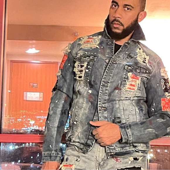 🔥SALE🔥Bandanna patchwork jacket - Picture 2 of 7